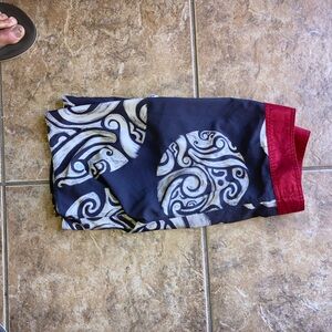 Quicksilver 31 board shorts inseam 9’ length 19” used in good shape clean